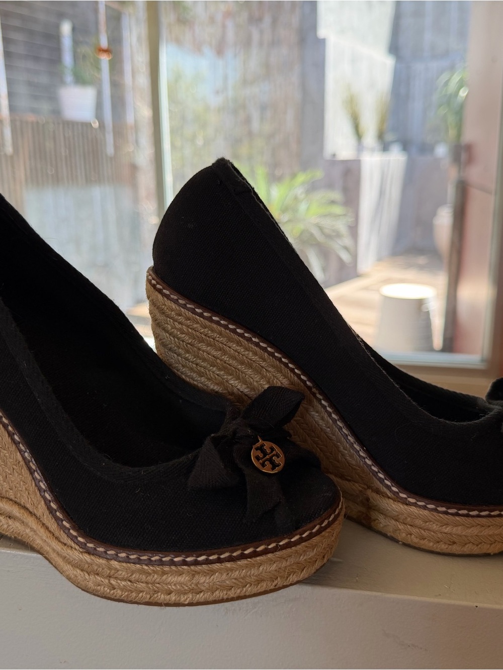 Tory Burch Black Canvas Espadrille Wedges with Gold Logo Charm - Picture 7 of 7